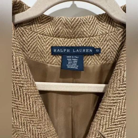 Vintage Ralph Lauren Tan Herringbone Jacket
Size 10 old money preppy Italian - Picture 5 of 11